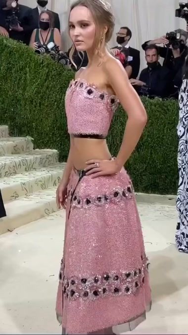 TikTok video thumbnail by _runwaymodels_