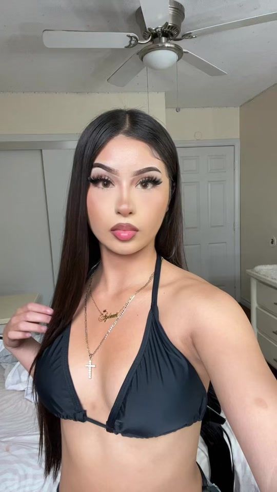 TikTok video thumbnail by _.axyleen._
