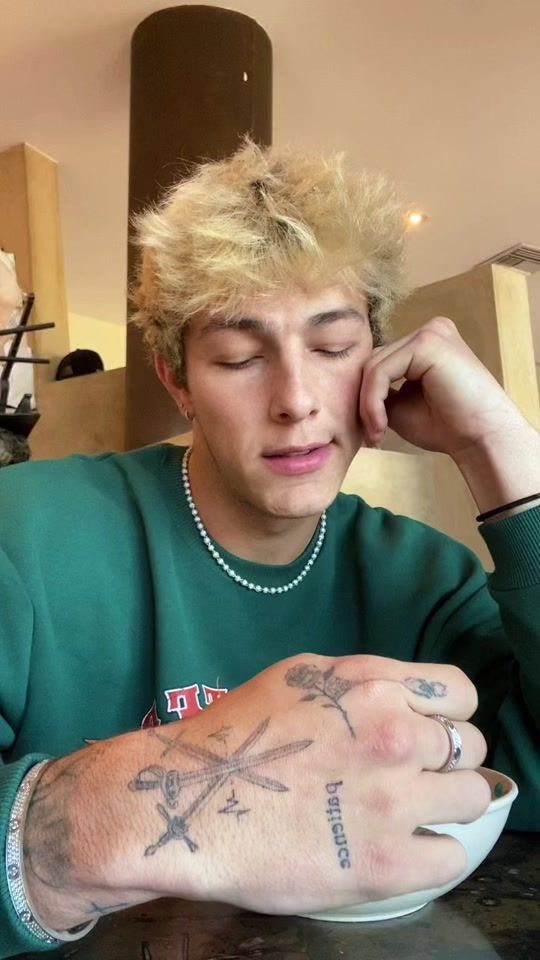 TikTok video thumbnail by itstaylerholder