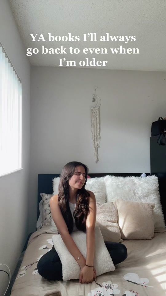 TikTok video thumbnail by bookteawith.lia