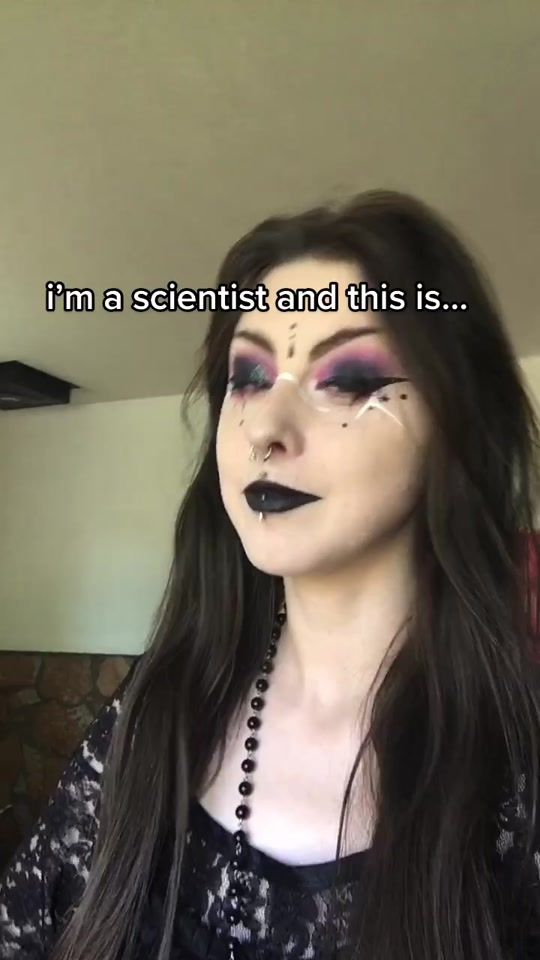 TikTok video thumbnail by 𝔟𝔩𝔬𝔬𝔡𝔣𝔩𝔬𝔴𝔢𝔯