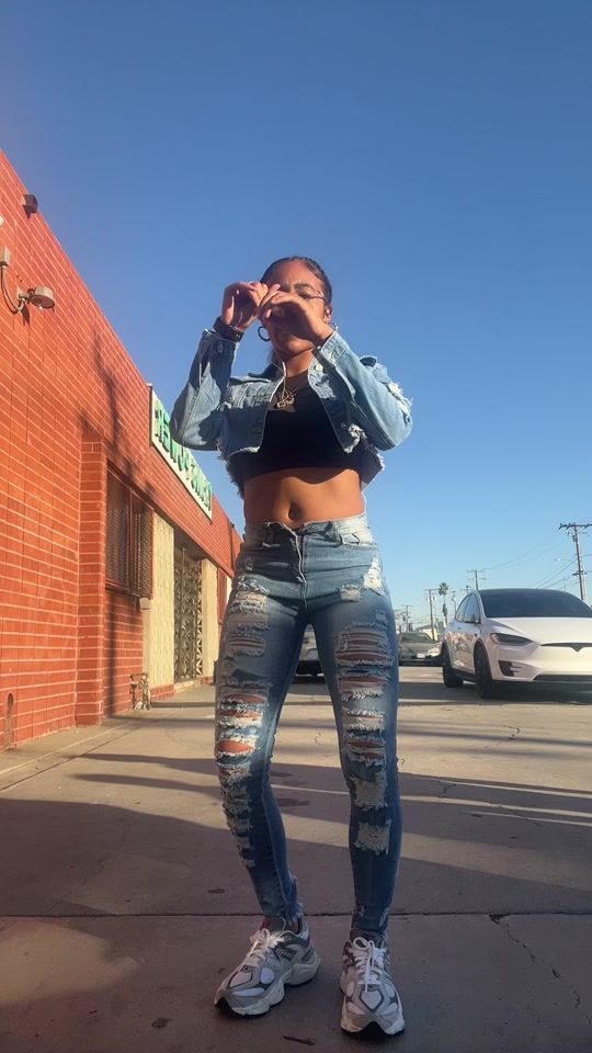 TikTok video thumbnail by kayyracquel