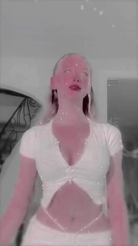TikTok video thumbnail by freevideoscakey