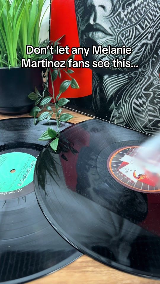 TikTok video thumbnail by vinylstudio.st