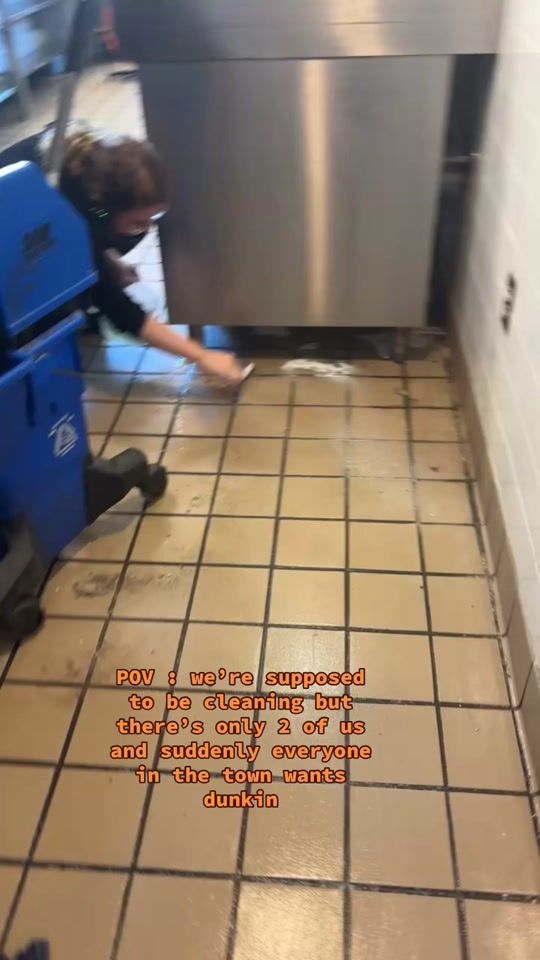 TikTok video thumbnail by yourfavdunkinemployees0