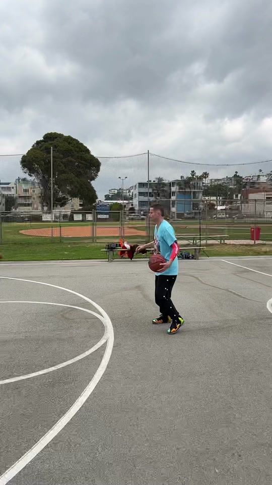 TikTok video thumbnail by everybodyhatechriss