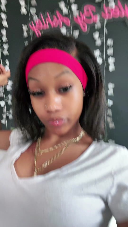 TikTok video thumbnail by prettylingg_