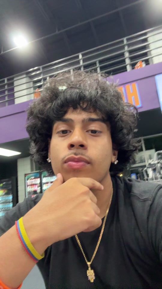 TikTok video thumbnail by colombianoguapo