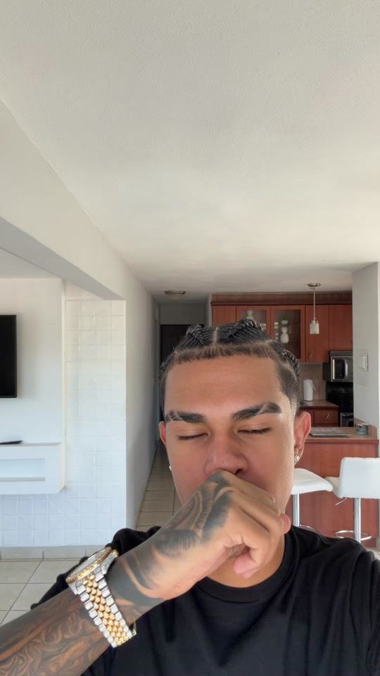 TikTok video thumbnail by dereckson_23