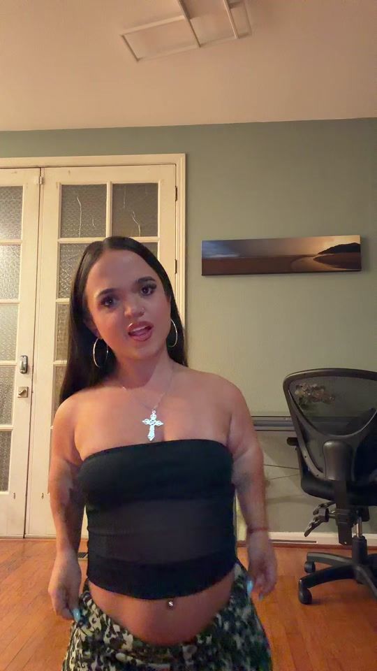 TikTok video thumbnail by emmalia.razis