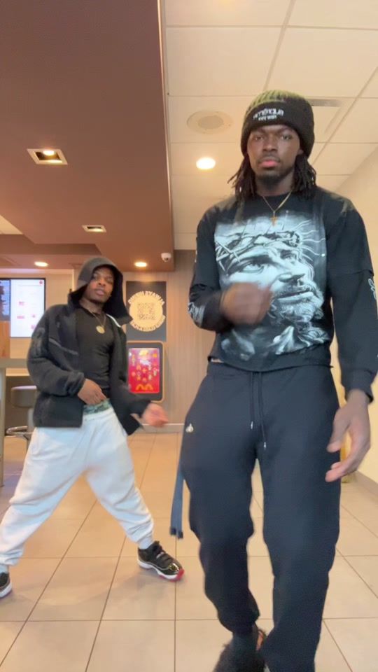 TikTok video thumbnail by who.fw.vello