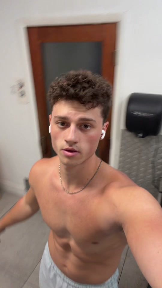 TikTok video thumbnail by thelukewehry