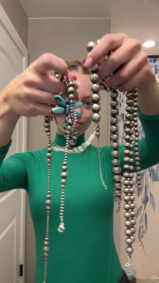 TikTok video thumbnail by livbunker