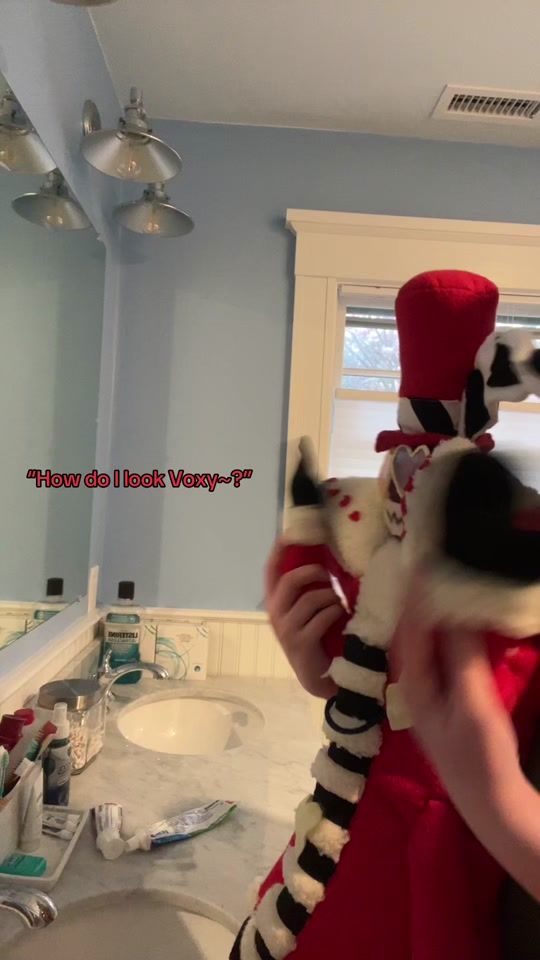TikTok video thumbnail by one_helluva_hotel