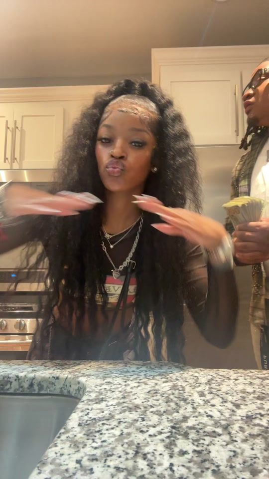 TikTok video thumbnail by itskylaa._