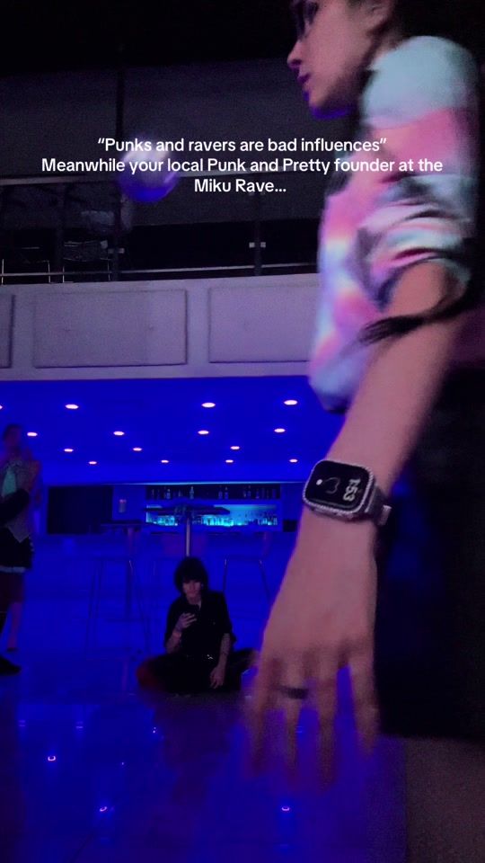TikTok video thumbnail by punkandprettystore