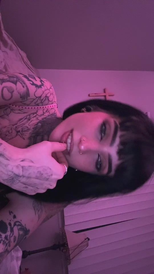 TikTok video thumbnail by _.mourning._