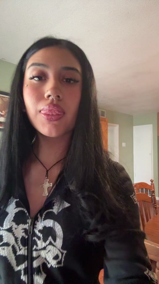 TikTok video thumbnail by monamely333
