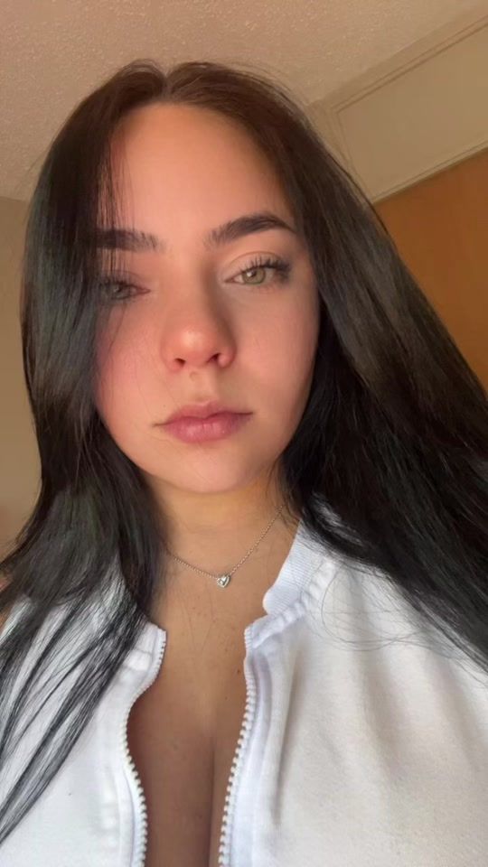 TikTok video thumbnail by jazziaroman