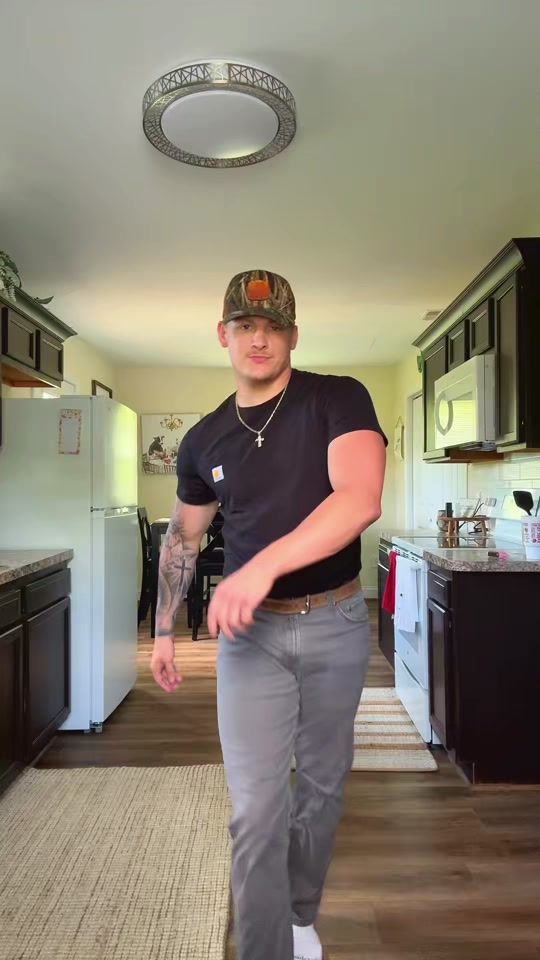 TikTok video thumbnail by dyllang857