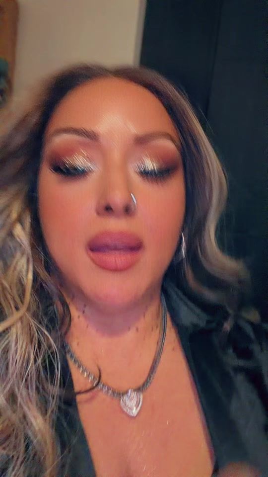 TikTok video thumbnail by rochellibebe