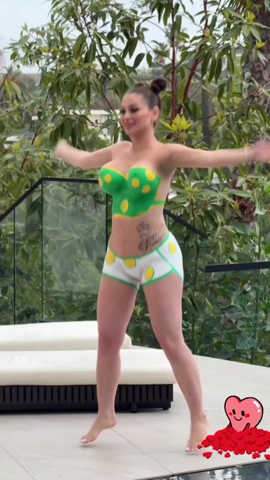 TikTok video thumbnail by baddieztoktv