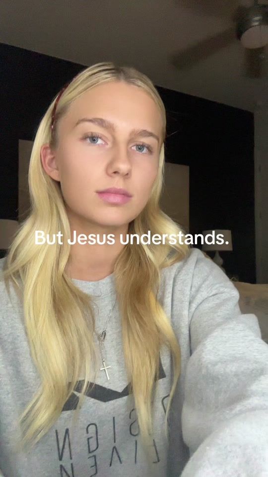 TikTok video thumbnail by ellahollandd_