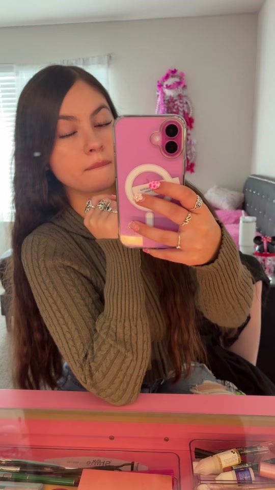 TikTok video thumbnail by jessell_