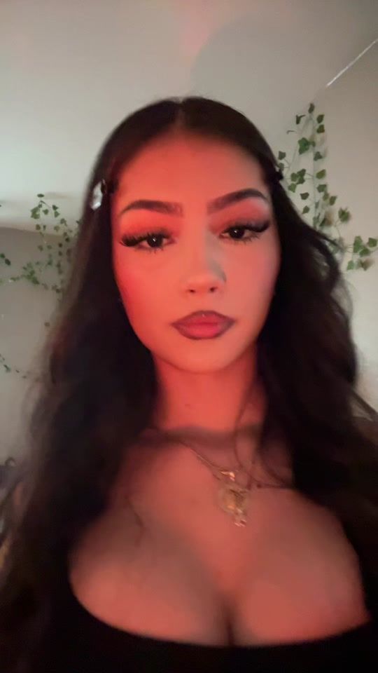 TikTok video thumbnail by _evxlinnn_