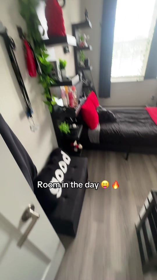 TikTok video thumbnail by insideofquinssonlife