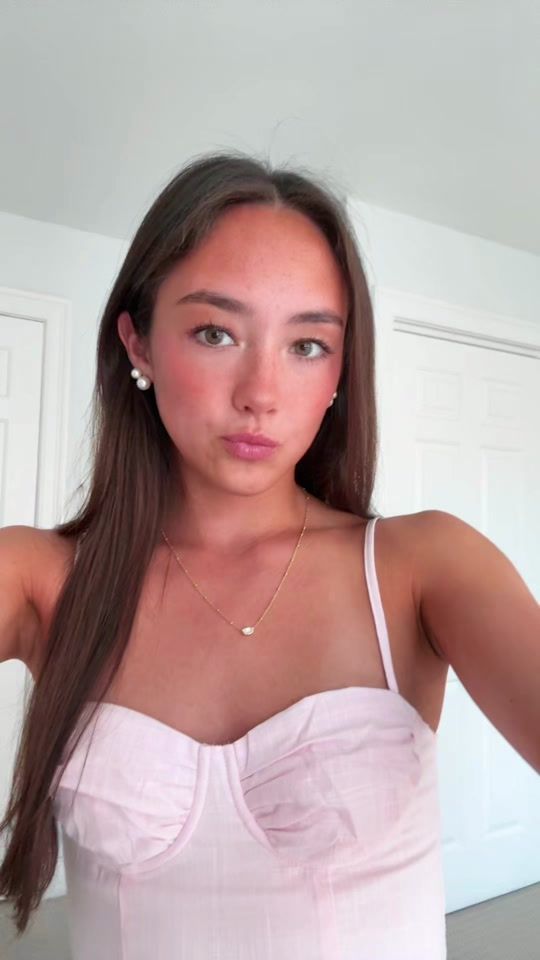TikTok video thumbnail by emilyr0we