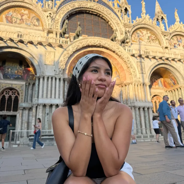 @kamilafortiz