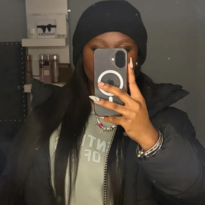 8moyo
