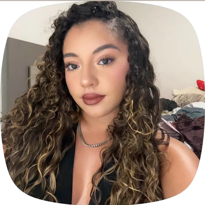 chelsea_salinas