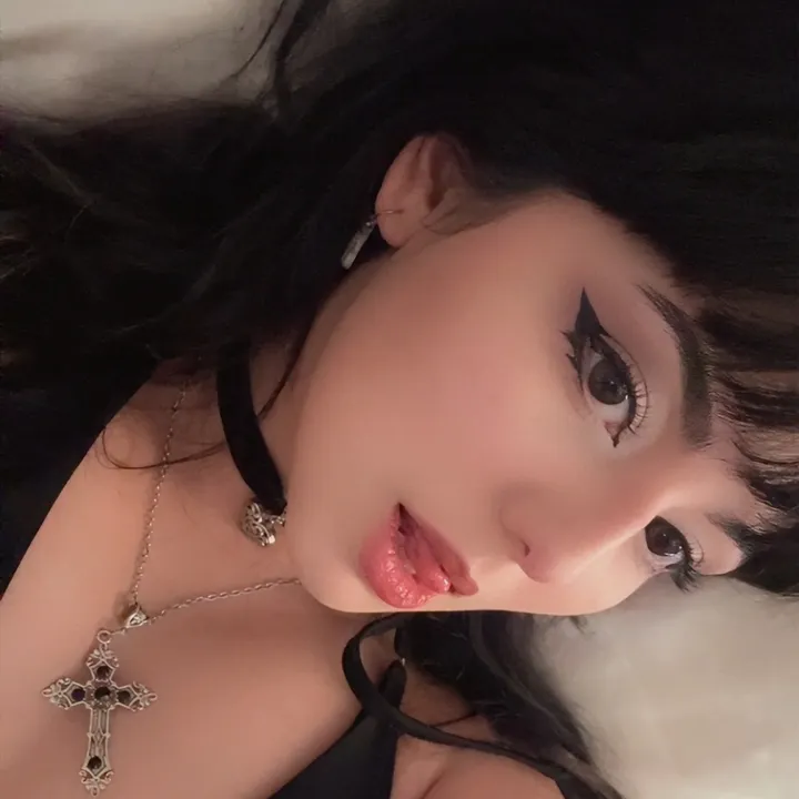 cloudyybunnyyy