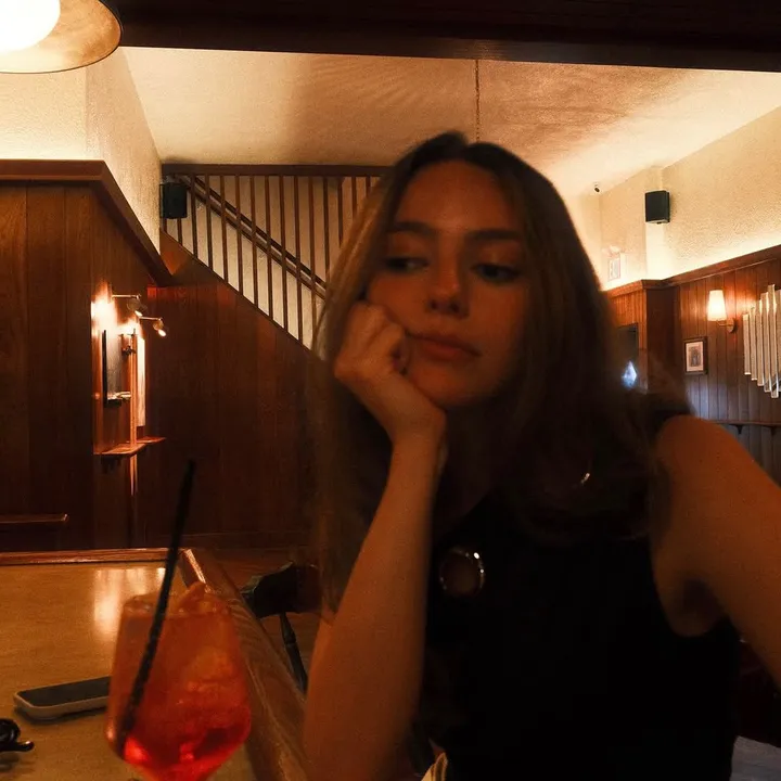 @danielleroserussell