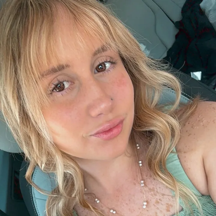 savannahmitchell77