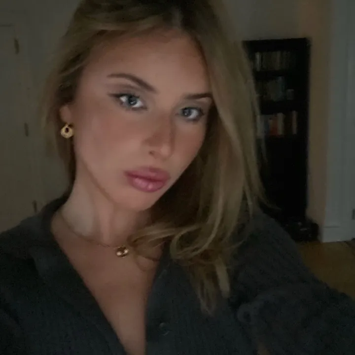 meepr_girl