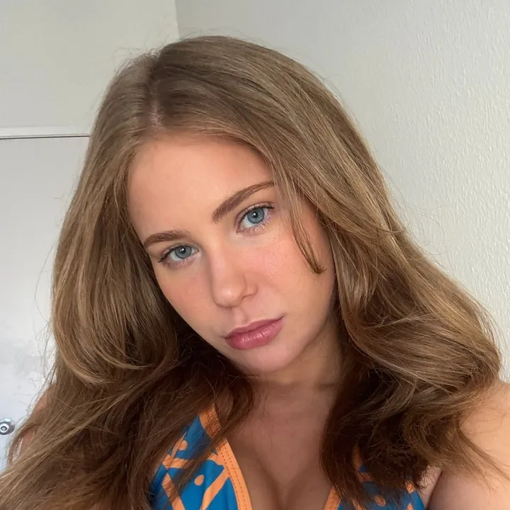 elliebbxo