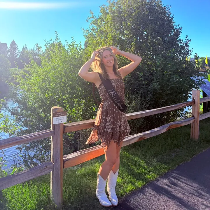 mallorymcguire8