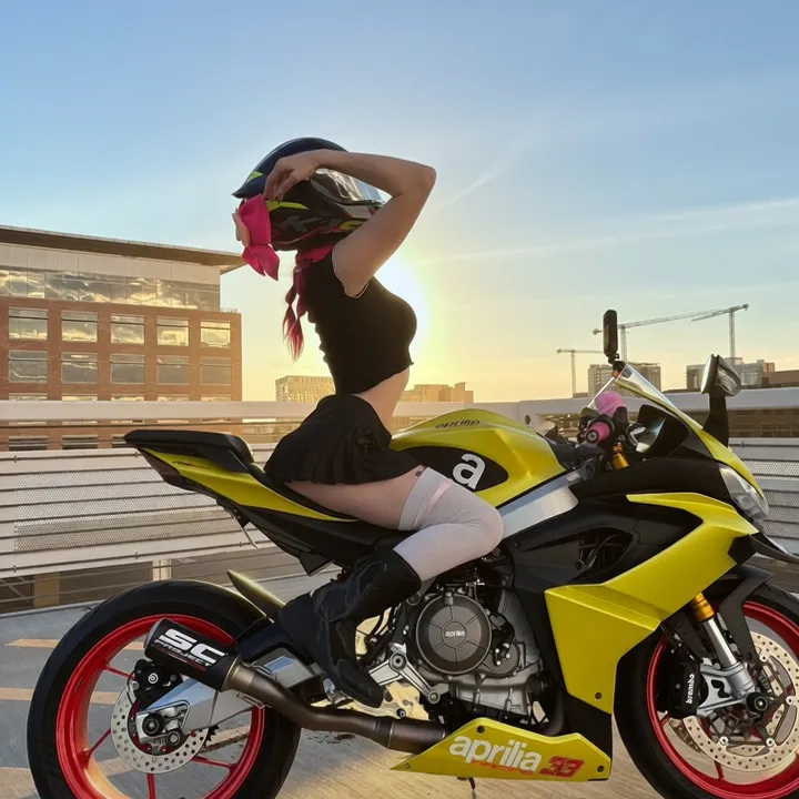 @biker_barbie_bailey