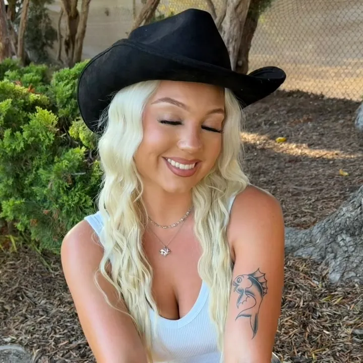 kyliedougherty1