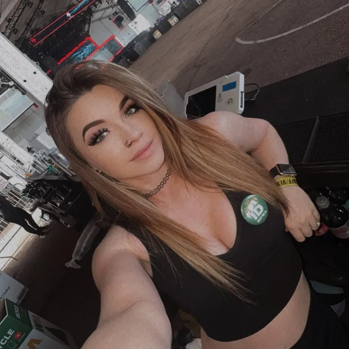 kaylarayne94