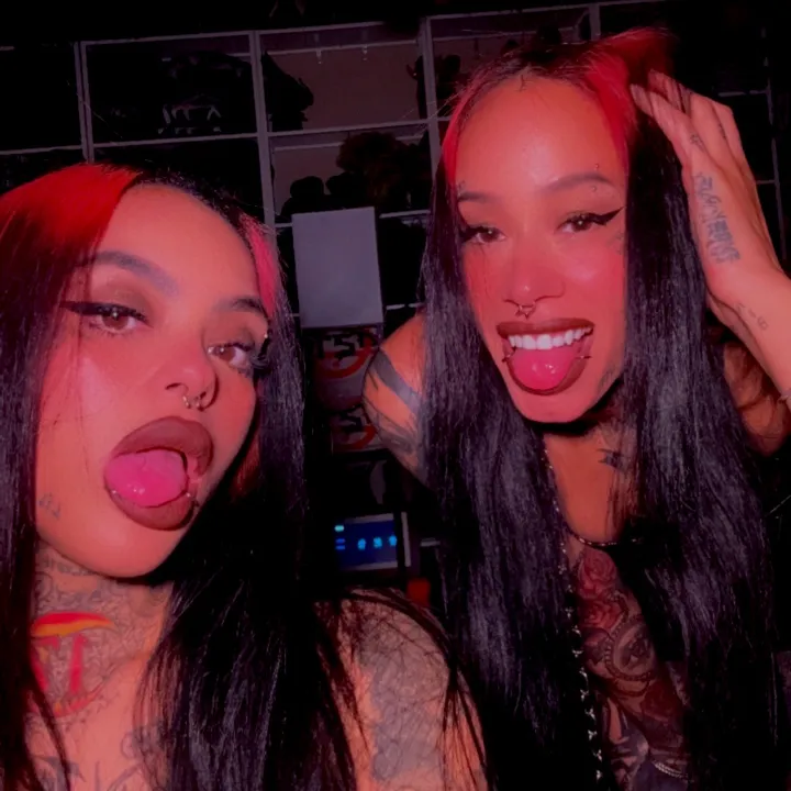 not2twinz