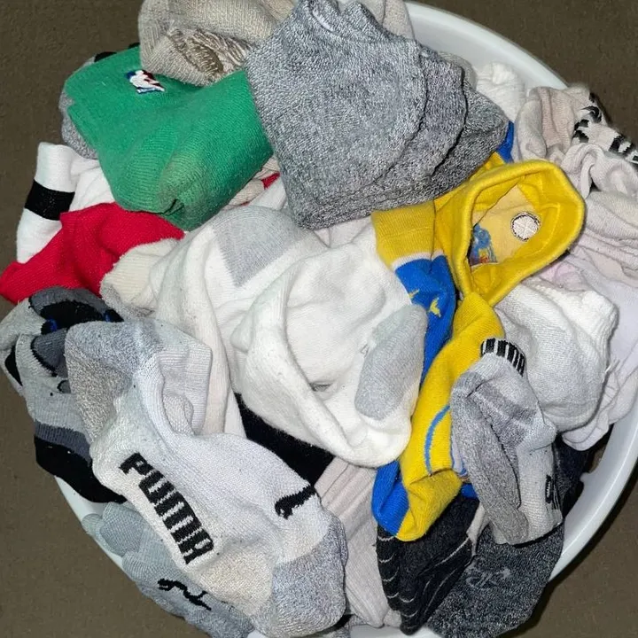 @_thesockguy_