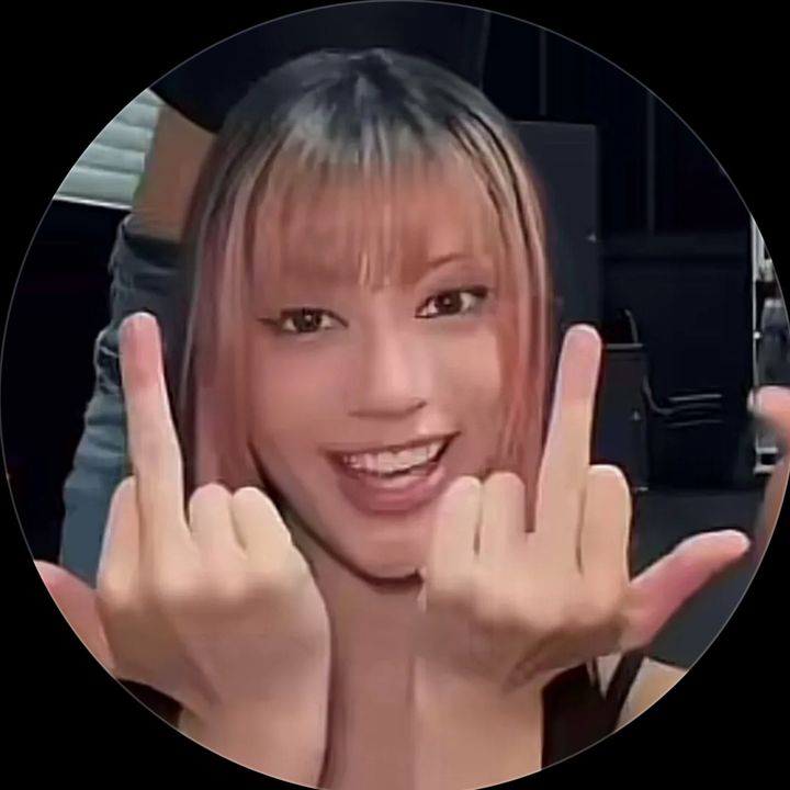 freaky_acc_lynn