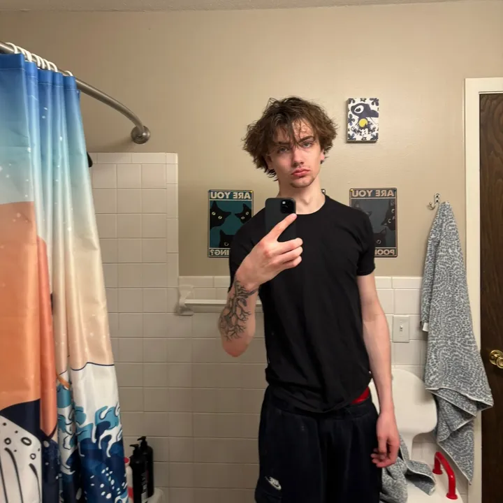 @gavin.banned