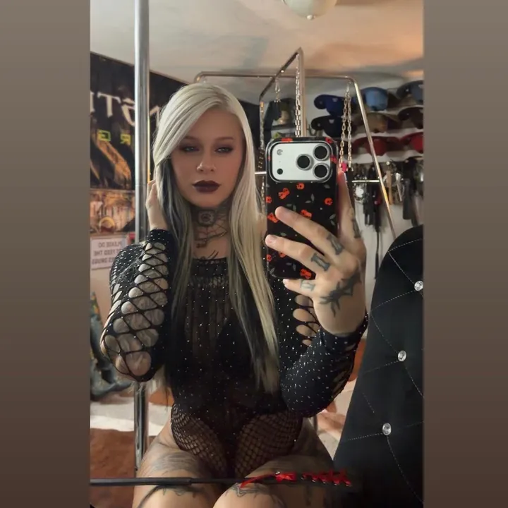 @thewranglerqueen__