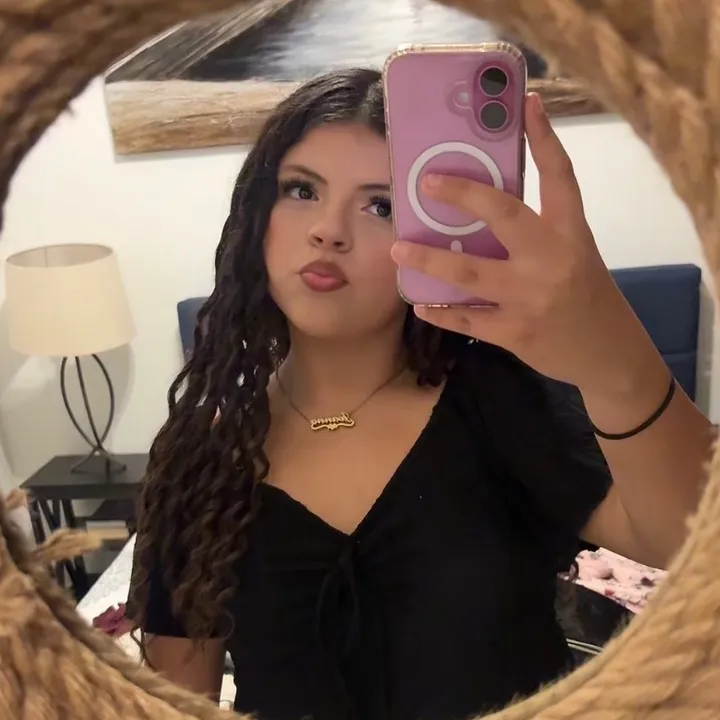 .joannasantacruz