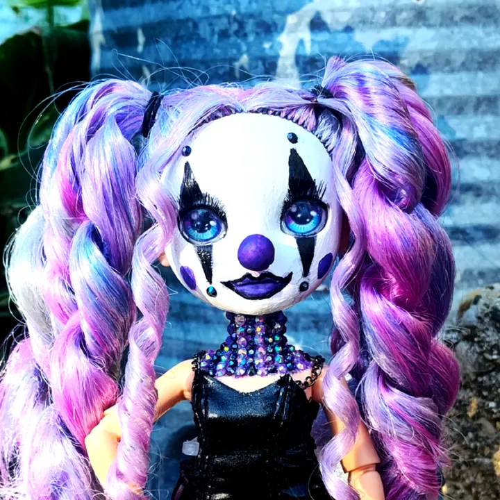 doomdoll8
